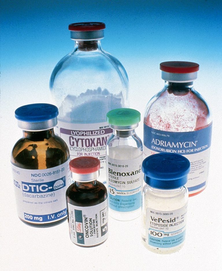 The National Cancer Institute study determined that a new molecular test can predict the risk of breast cancer recurrence