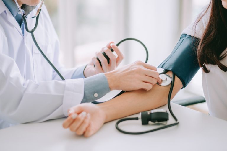 Bristol-Myers introduced CAPOTEN (captopril) the first in a new class of high blood pressure agents called ACE (angiotensin-converting enzyme) inhibitors