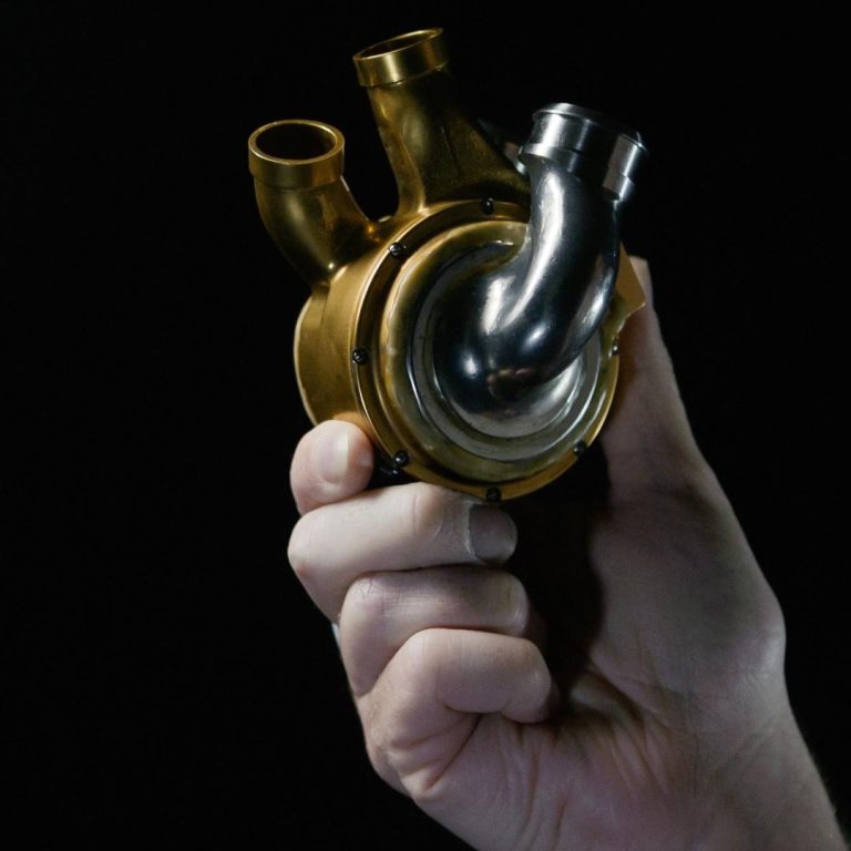 Australia’s first durable total artificial heart implant Reported successful